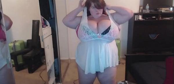  SSBBW Lexxxi Luxe Poses and Strips for Webcam Fans